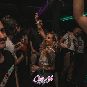 Meet your Posher, Elise